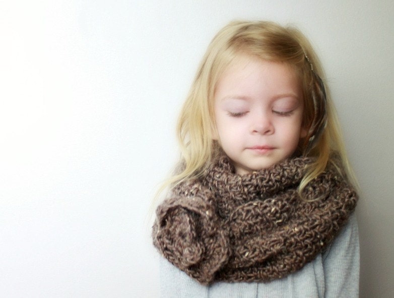Veronica - Crochet PATTERN ONLY - Childrens Cowl Neckwarmer