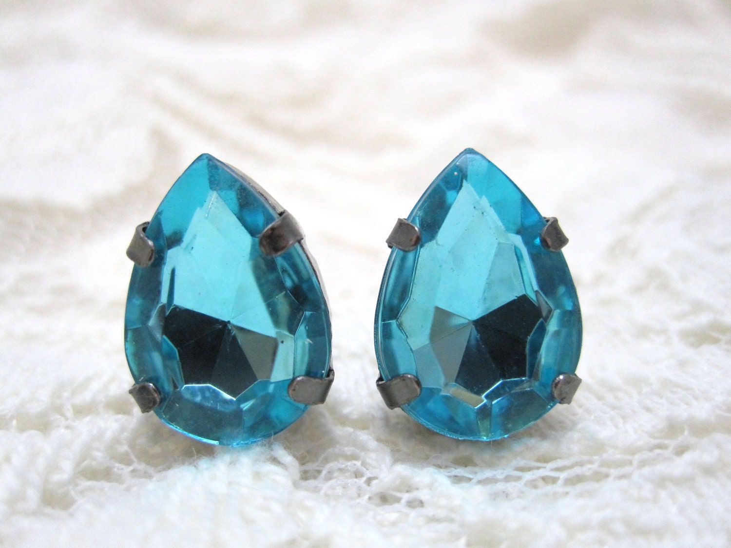 Aqua stud earrings - blue pear crystals on titanium posts - nickel free for sensitive ears - LazyOwlBoutique