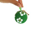 Green macaron coin case - mini wallet, keychain purse - Bubabuba