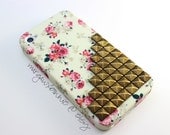 PRE-ORDER Only - White Vintage Flower Rose Brass Pyramid Studded Silicone Matte iPhone 4 4S Phone Case AT&T Verizon Sprint
