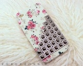 PRE-ORDER Only -- White Pink Vintage Flower Rose Silver Dotted Pyramid Studded Silicone Matte iPhone 4 4S Phone Case AT&T Verizon Sprint