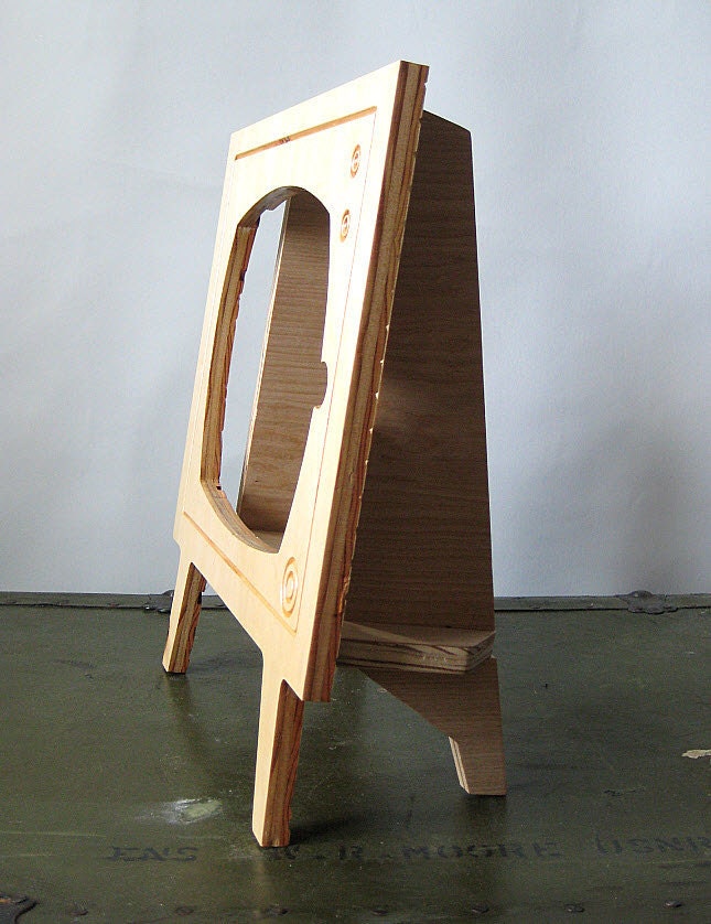 Handmade Natural Wood Retro TV Ipad Dock