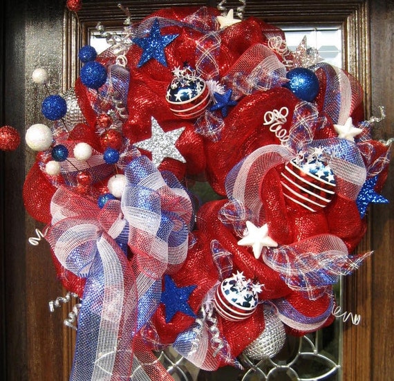 Deco Mesh PATRIOTIC WREATH