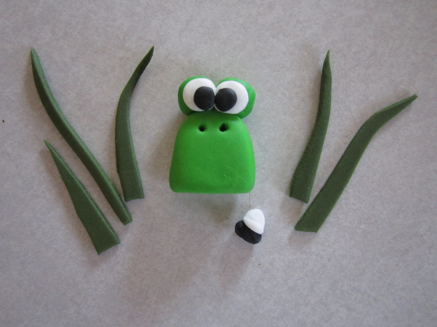 Frog Pond Cupcake Toppers - 1 Dozen