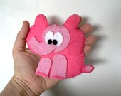 Felt elephant magnet - elephant ornament - elephant key chain - plush pink elephant - made to order - kids decor