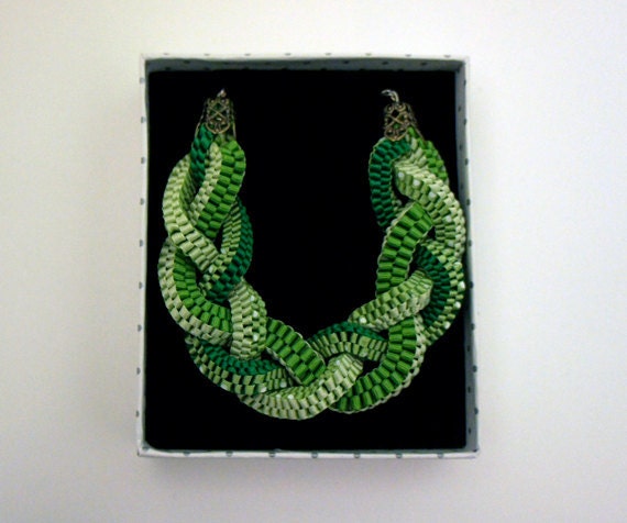 Ribbon Necklace- Braids Tropical Green