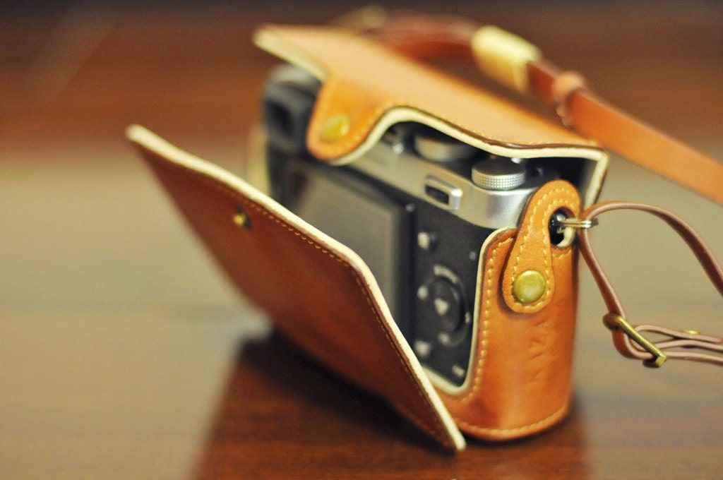 Cow leather case for Fujifilm X100S / Fujifilm X100 include leather full case and leather strap