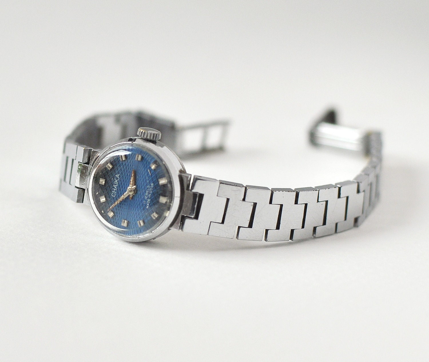 Ladies wrist watch Chaika, womens watch silver, blue color, Soviet Era