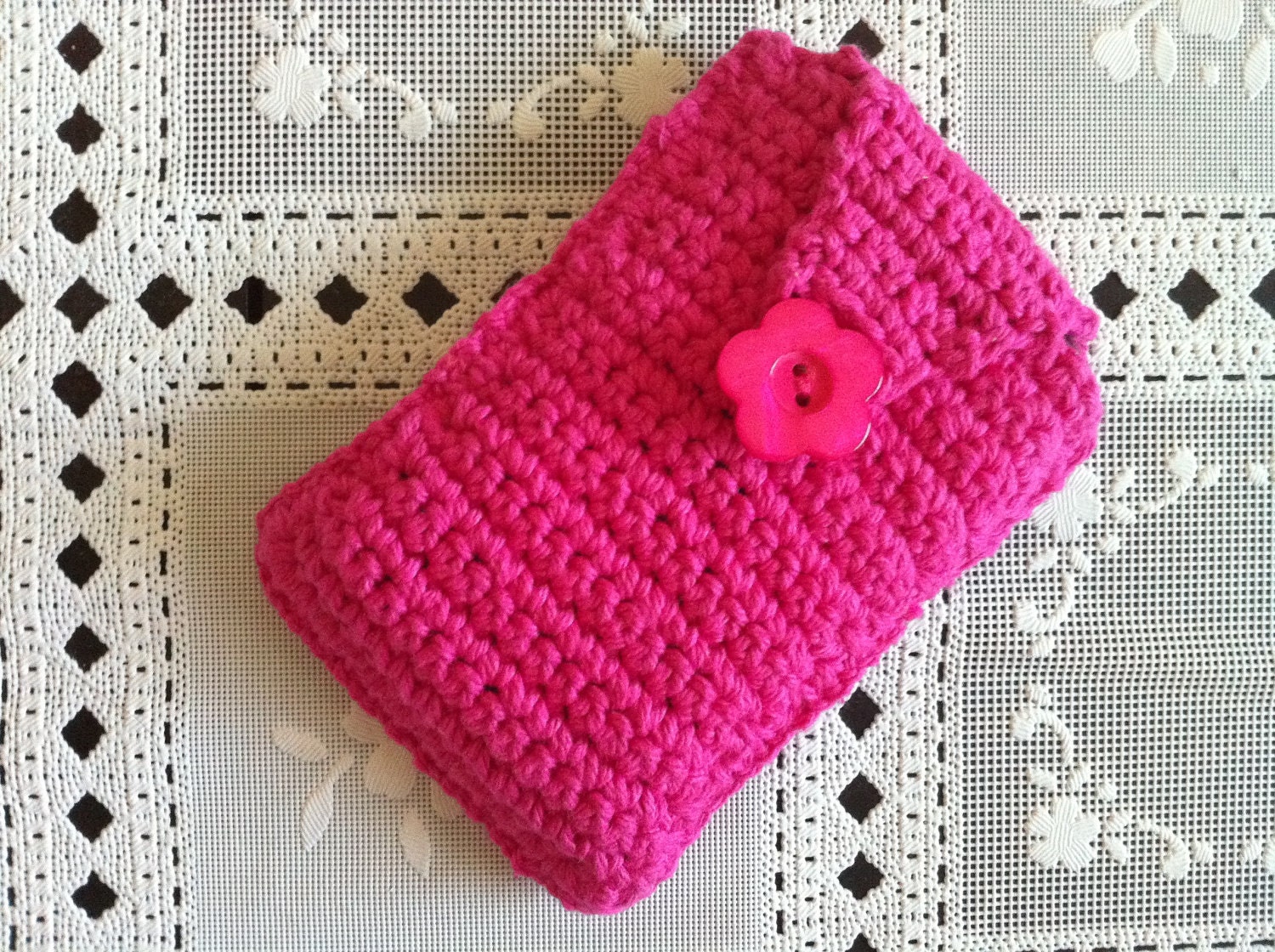 Cell Phone Pouch in Hot Pink, Pink Purse Pouch/ Credit Card Holder/ Business Card Holder/ Iphone/Ipod Case, Bag, Usa Seller,