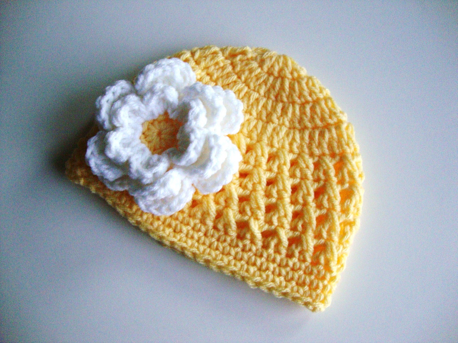 Newborn, Baby, Infant, Toddler, Girl Crochet Hat with Flower in Yellow and White - Made to Order - Great for Photos