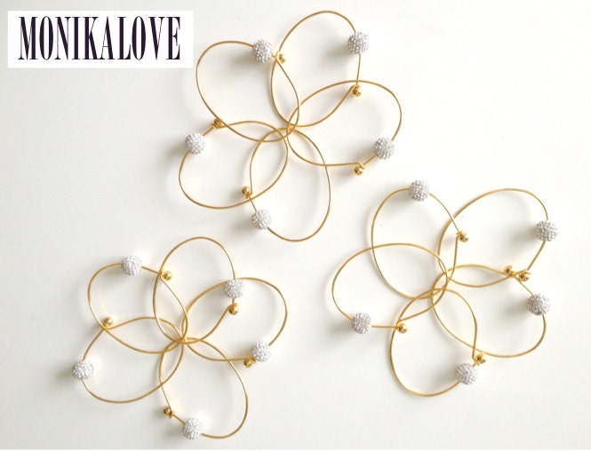 Flora Gold Wire bracelet by MONIKALOVE