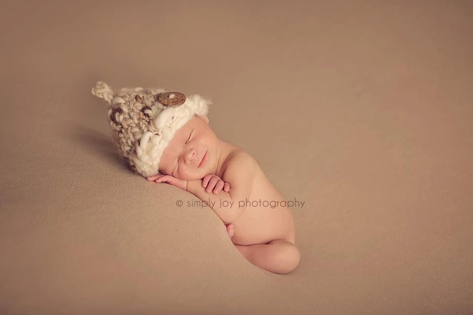 Newborn Pixie Beanie - PRALINE - Hand-Knit Baby Hat - Newborn Photography Prop - Button Pixie - knitbysarah - stitches by sarah