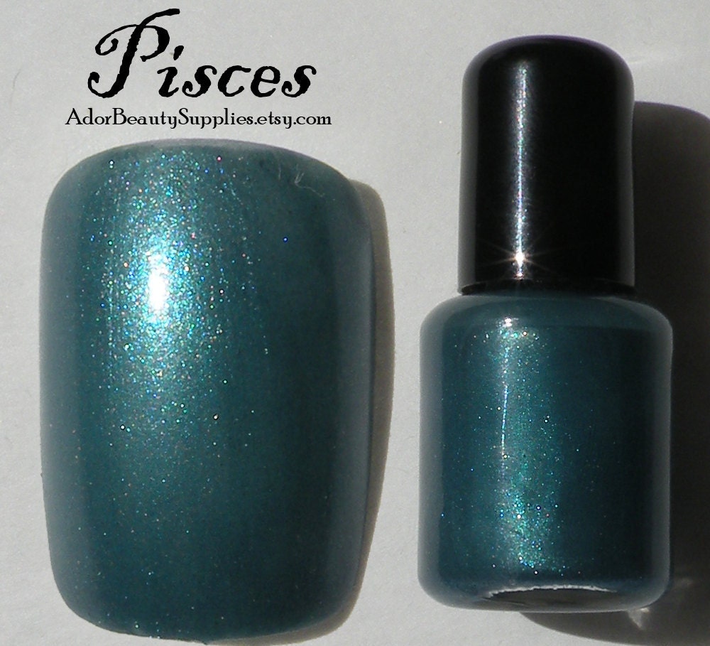 Pisces Nail Polish 8 ml Vegan Non-Toxic