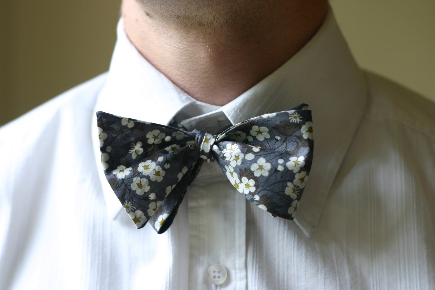 Bow Tie in Liberty Mitsi Fabric in Grey