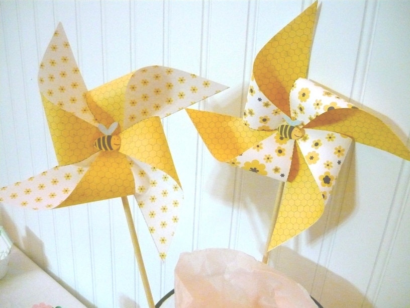 DIY PRINTABLE Bumble Bee pinwheels for birthdays or baby shower Il_570xn