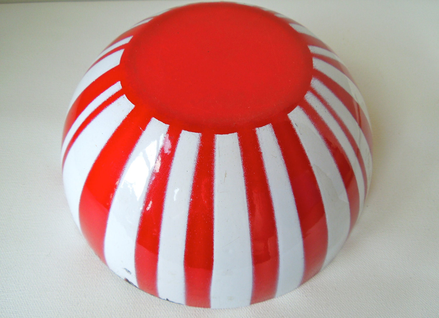 Cathrineholm Red and White Stripe Enamel Bowl