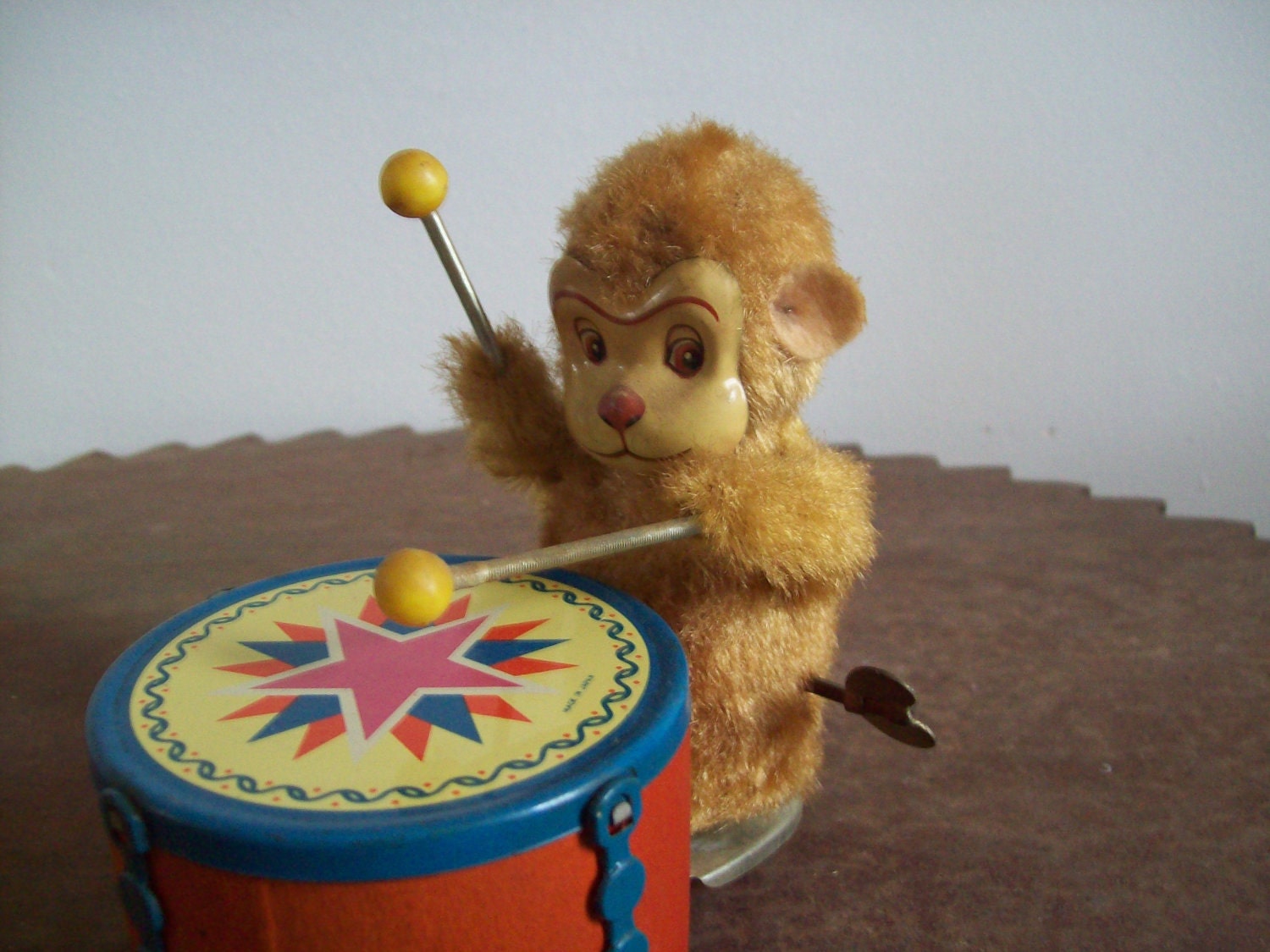 Vintage wind up toy monkey playing drum works great by LostTreeMan