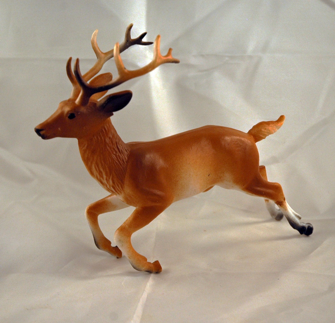 Vintage Large Celluloid Plastic RUNNING Buck Deer Figurine Mint Condition