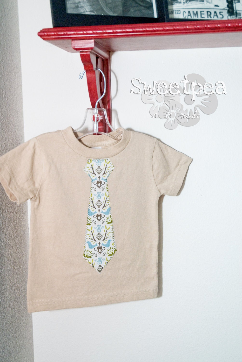 The Emery - 18M khaki T shirt with vintage inspired birds