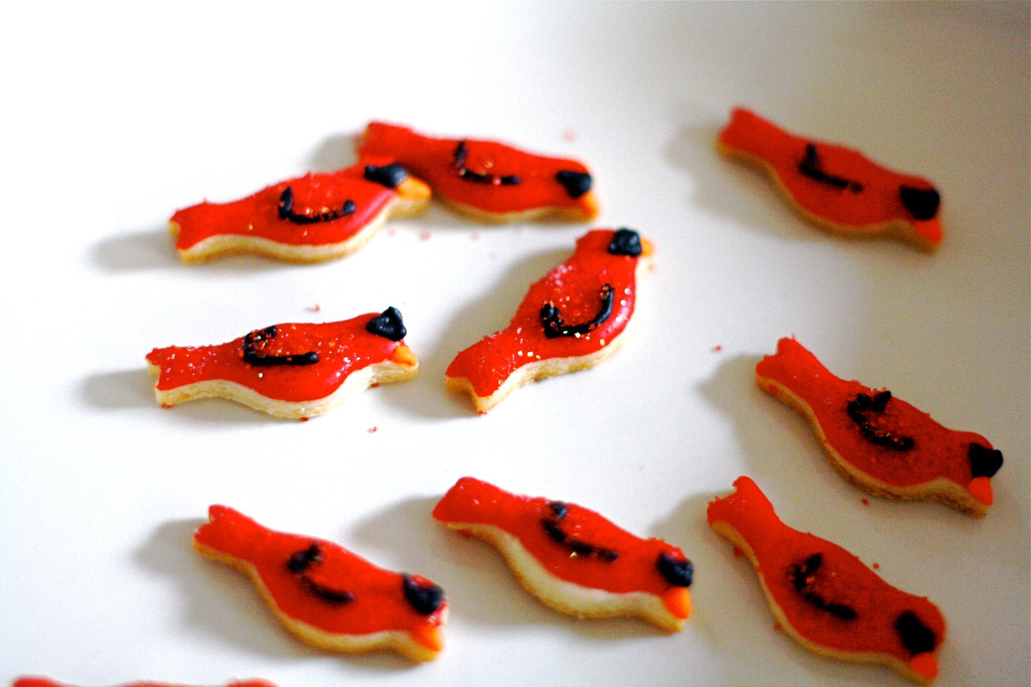 Mini Cardinal Decorated Sugar Cookies available in dove and blue bird too