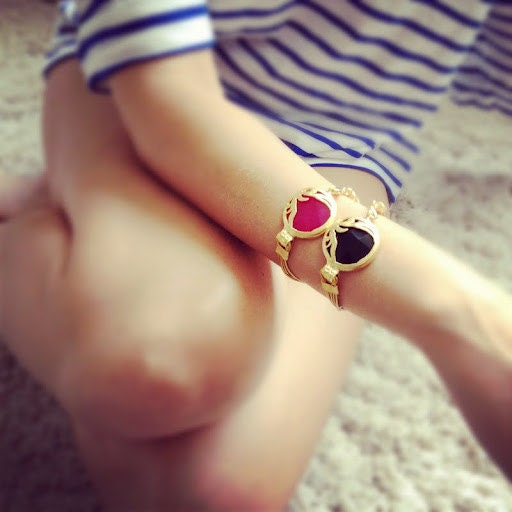 ONE UNIQUE  fashion organic leaf bold trendy gemstone bracelet  Fuchsia pink stone   gold leather cord israel