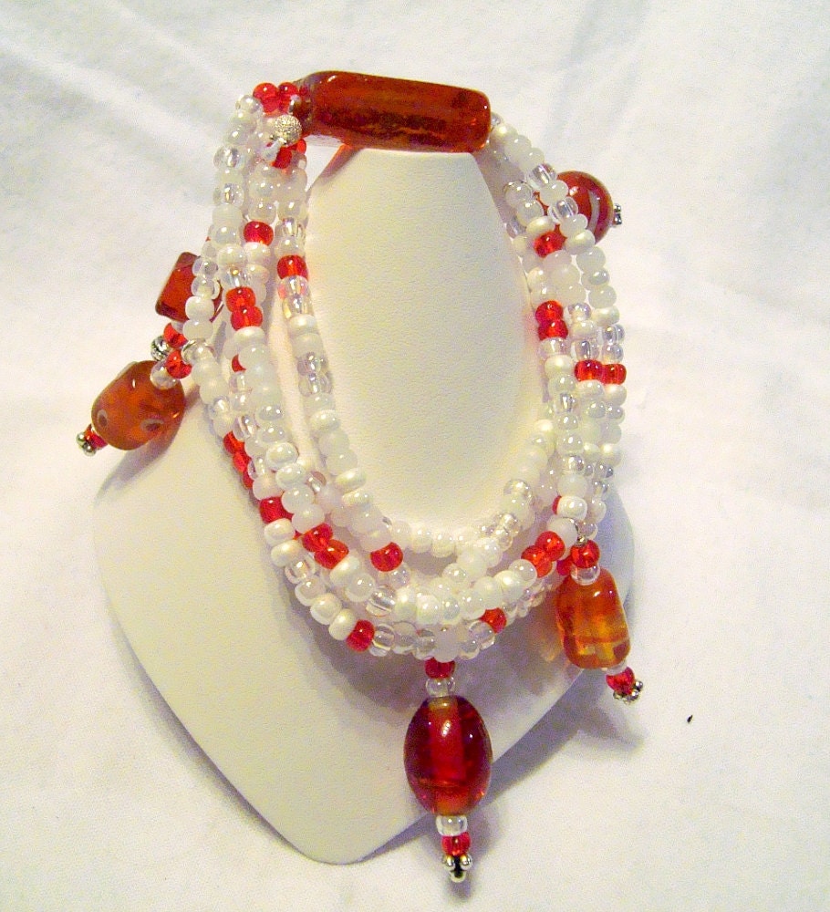Dangle Bracelet Orange and White Dangle Bead Bracelet . B018