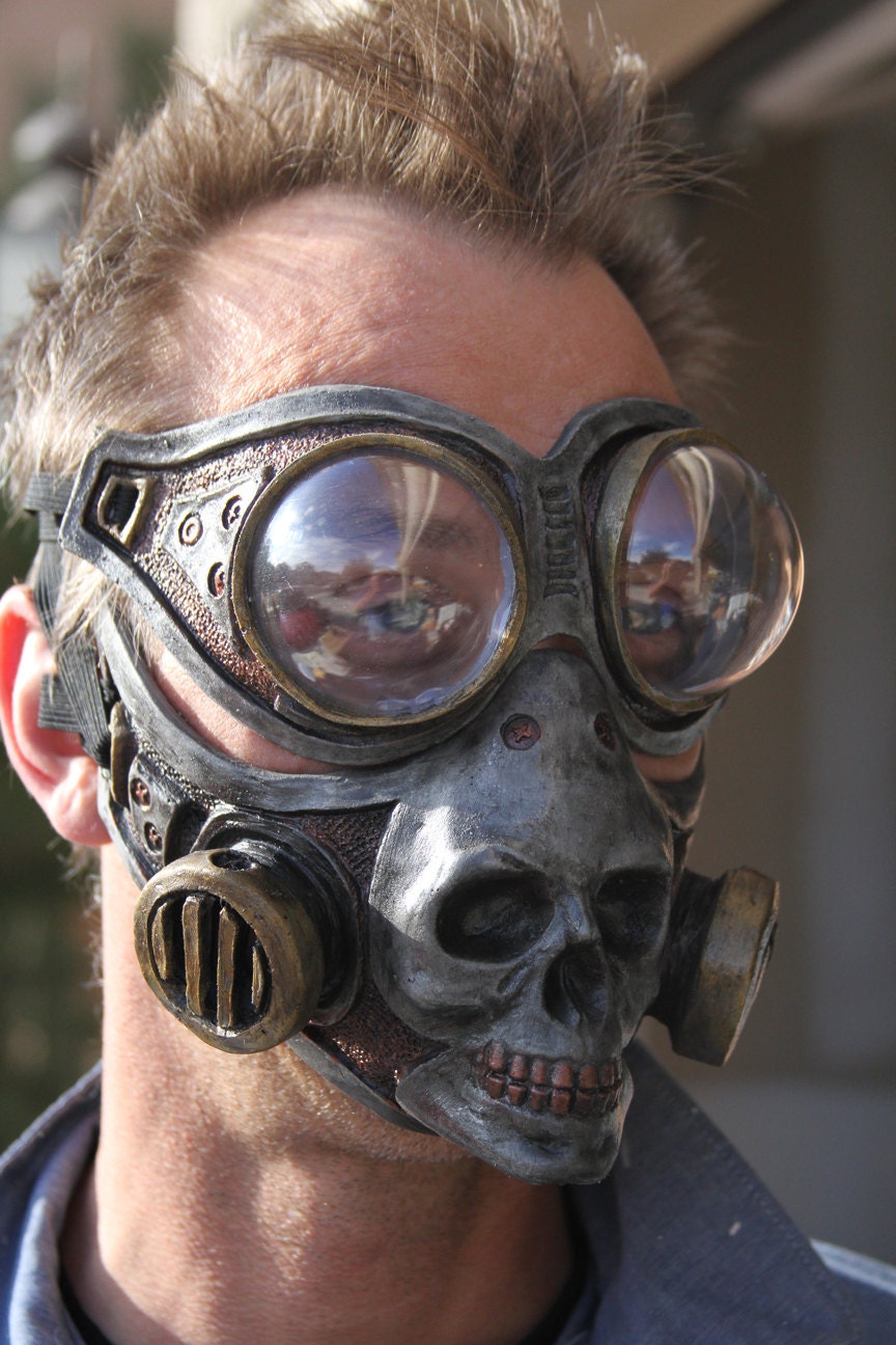 Steampunk Froggle Goggle and Skull gas mask combo set cosplay - gryphonsegg