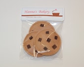 Play felt cookies  food - chocolate chip - personalized - birthday party favor gift
