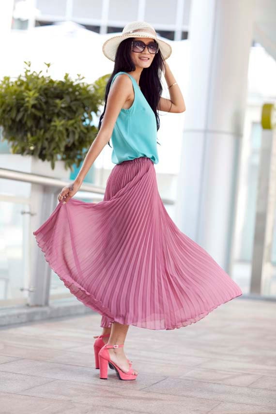 Fairy Retro Chiffon Maxi Skirt Big Sweep Long Pleated Skirt in Purple Red - NC167