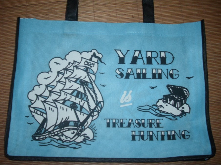 VINTAGE BOOTY / "Yard Sailing is Treasure Hunting" eco friendly re-usable tote bag (Nautical pirate  yard sale garage retro