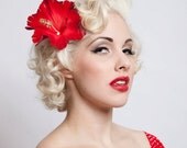Now, Voyager Hibiscus Hair Clip-Tonal Red