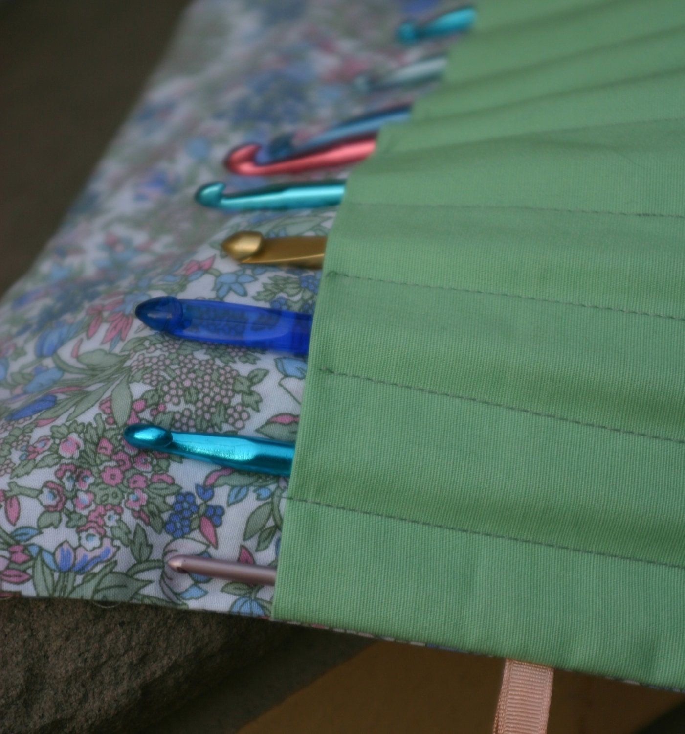 Roll Up Crochet Hook Case