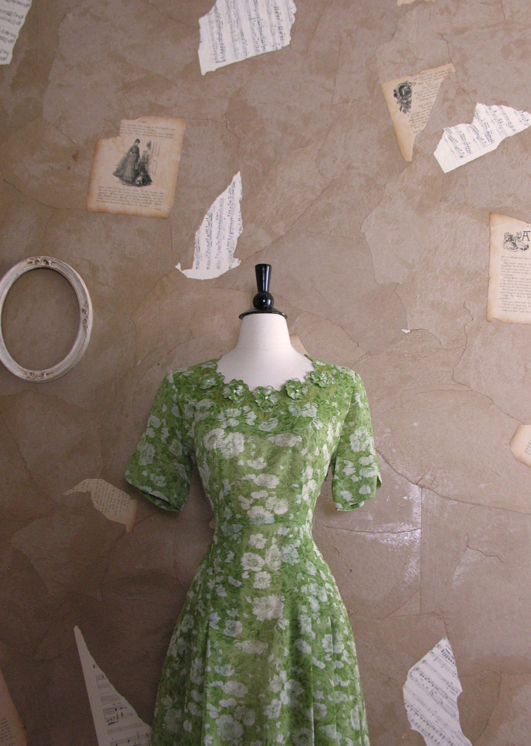 Vintage 1940s Gardens Of Versailles Dress