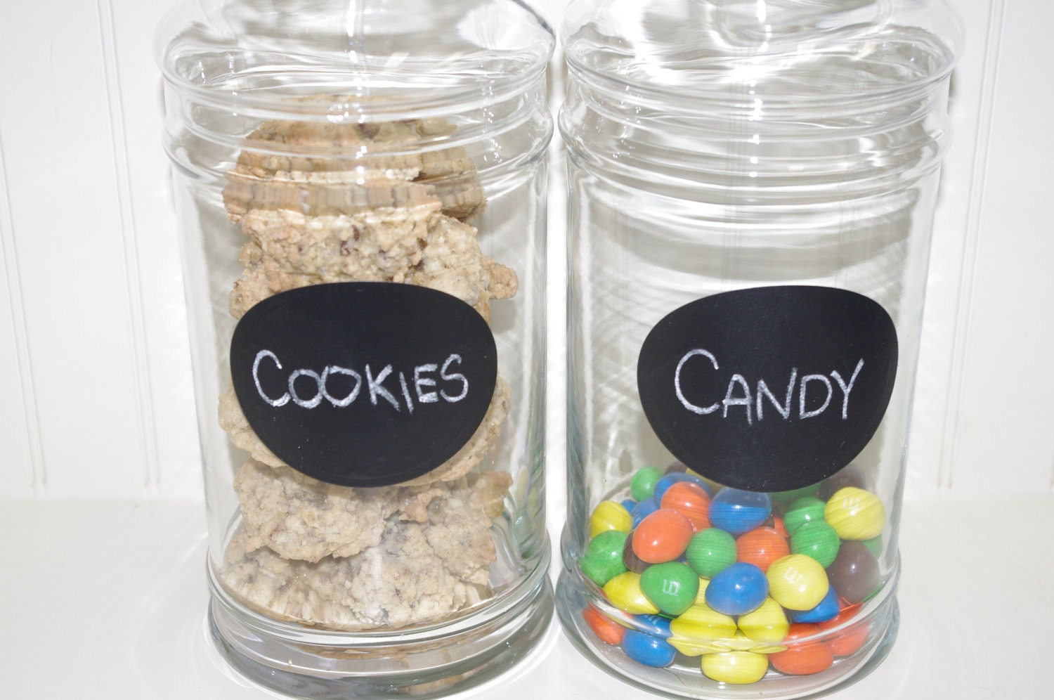 CHALKBOARD LABELS-OVAL--home organization--weddings--gifts--party drink labels--3 inch--kids storage-set of 12