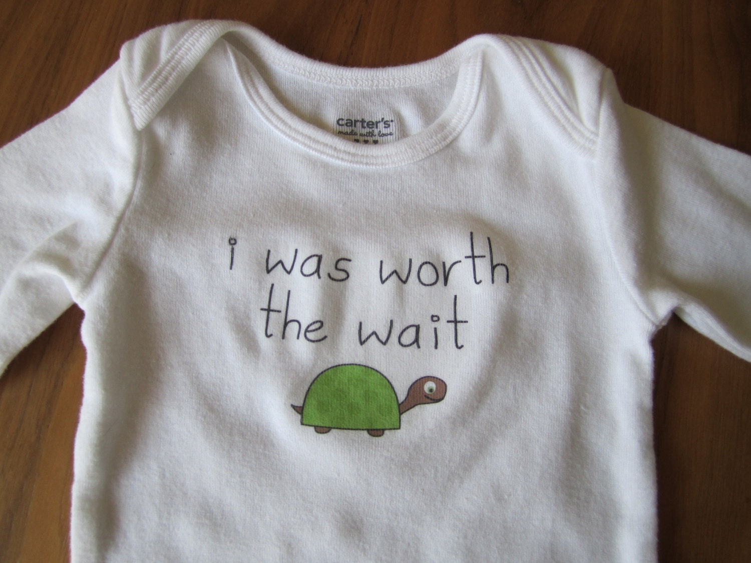 newborn cute bodysuit / onesie - i was worth the wait slogan - green gender neutral turtle