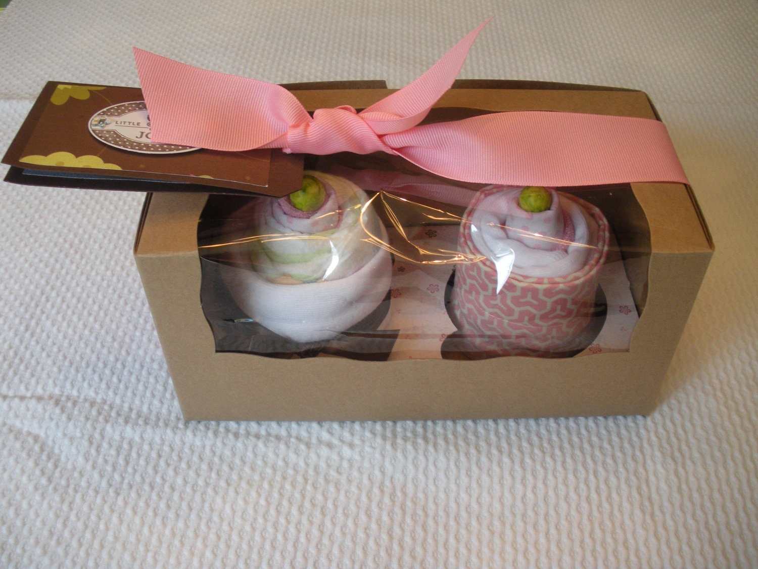 Cupcake Baby Girl Gift Set - 2 Pack Onesie/Burpcloth cupcakes - Color Strawberry Rhubarb Pie