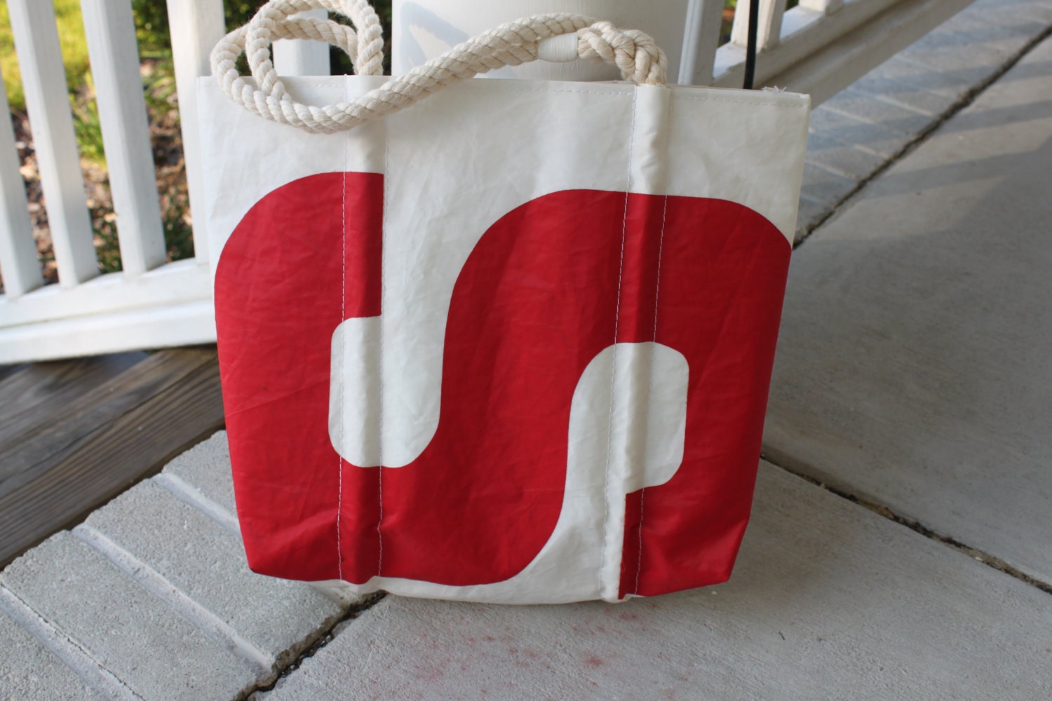 US recycled sail bag