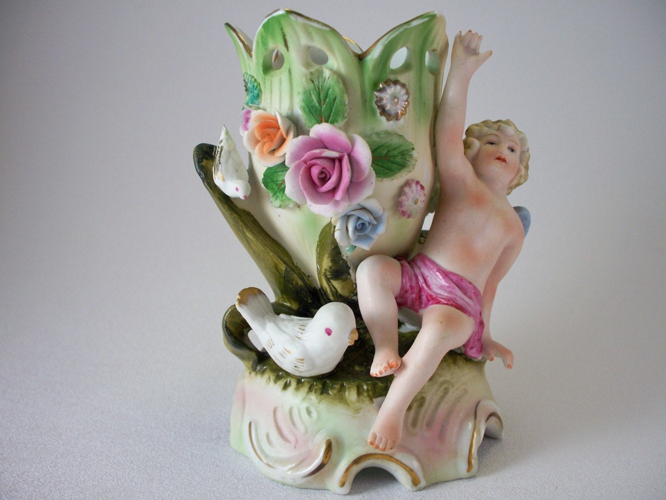 Beautiful Vintage Porcelain Cherub Vase Flowers & Bird