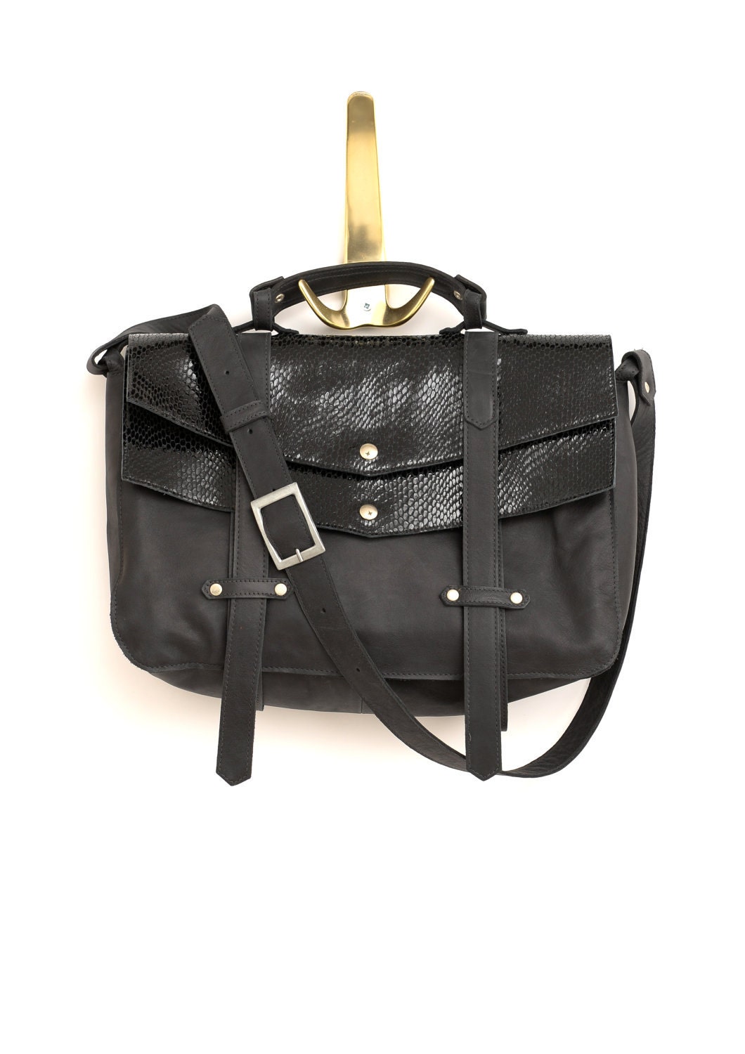 Leather messenger bag - cross body bag - bang bag Dreamy
