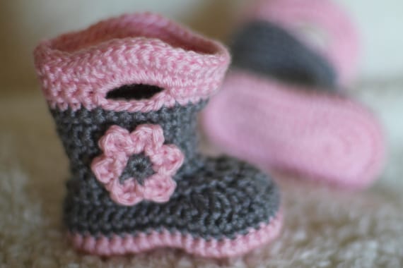 Crochet Baby Booties - Baby Girl Booties - Sizes Newborn to 6-12 mos.