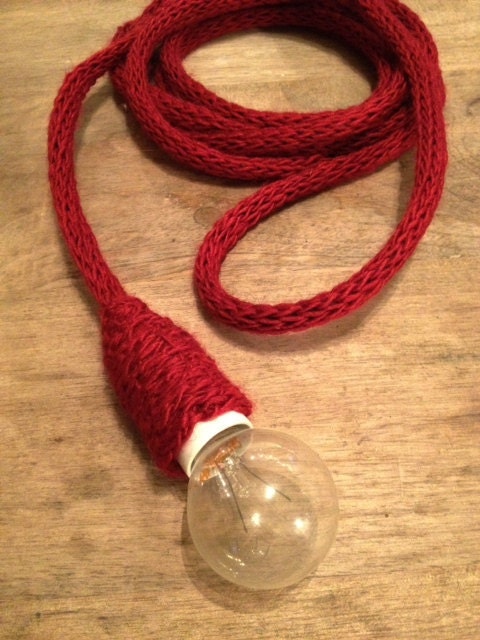 Red LUDD wool lamp