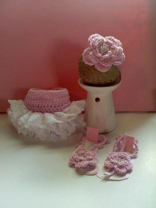 Lace Ruffle Diaper Cover, Barefoot Baby Sandals, and Flower Headband - Baby Girl Photography Set  - White Lace and Pink Crochet
