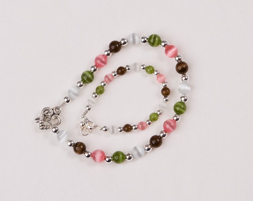 Items similar to Mom and Me Matching Bracelets / Mom & Baby, Child Matching Bracelets on Etsy