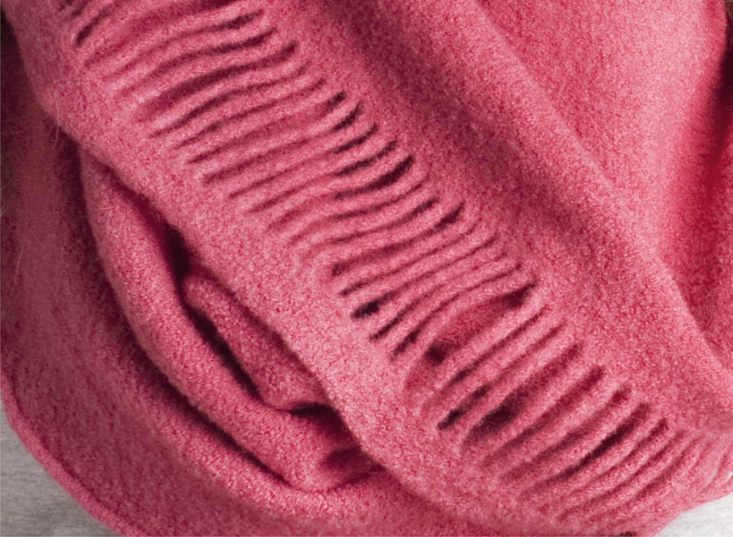 Infinity scarf, striped circle scarf, Cowl scarf, Strong pink Neckwarmer, merino wool felt by Texturable