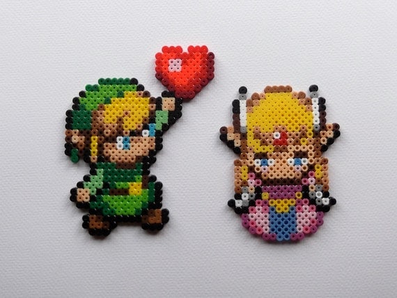 Link and Zelda Love v.2 - Legend of Zelda Pixelated Perler Bead Sprite Magnets
