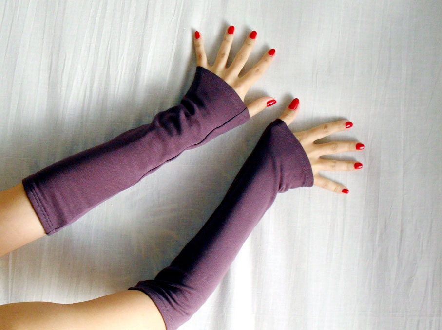 Purple mauve fingerless gloves -