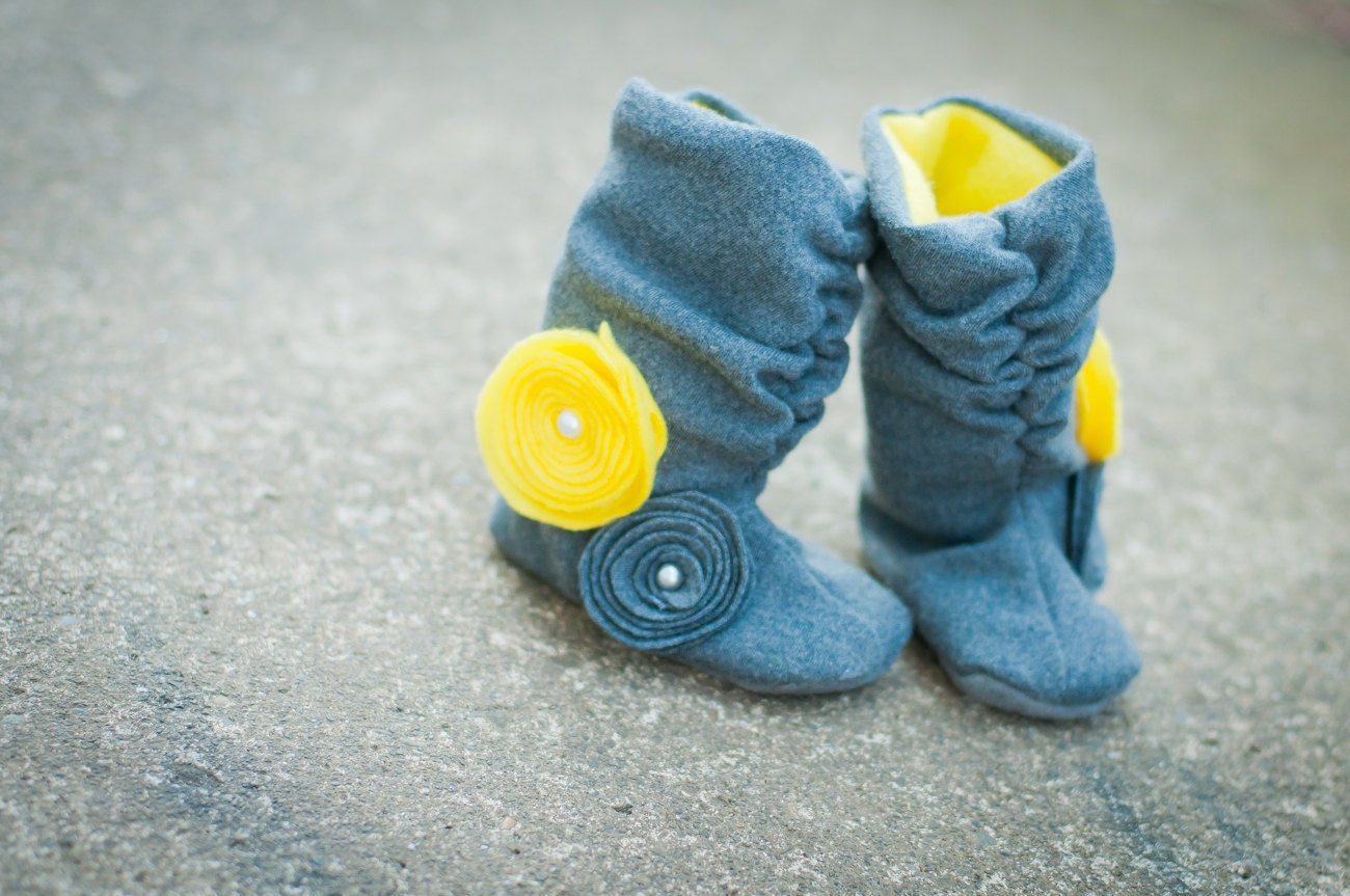 AK DESIGNS "Elegant Baby Shoes" - Little Ali