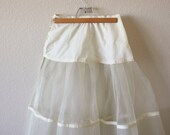 Vintage 1950s Anne Fogarty Full Skirt Thick Tulle Off White Crinoline