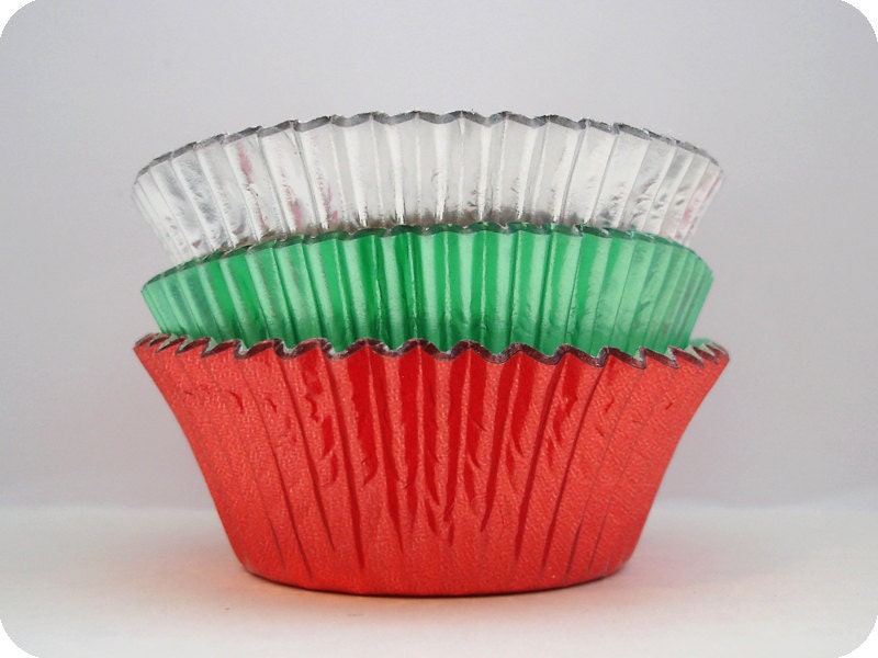 45 Vintage Christmas Trio Foil Cupcake Liners Baking Cups Il_570xn