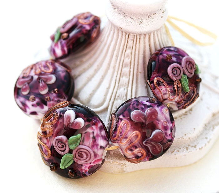 Purple handmade glass lampwork beads - violet pink cranberry SRA set OOAK Valentines day - Hearts and Roses
